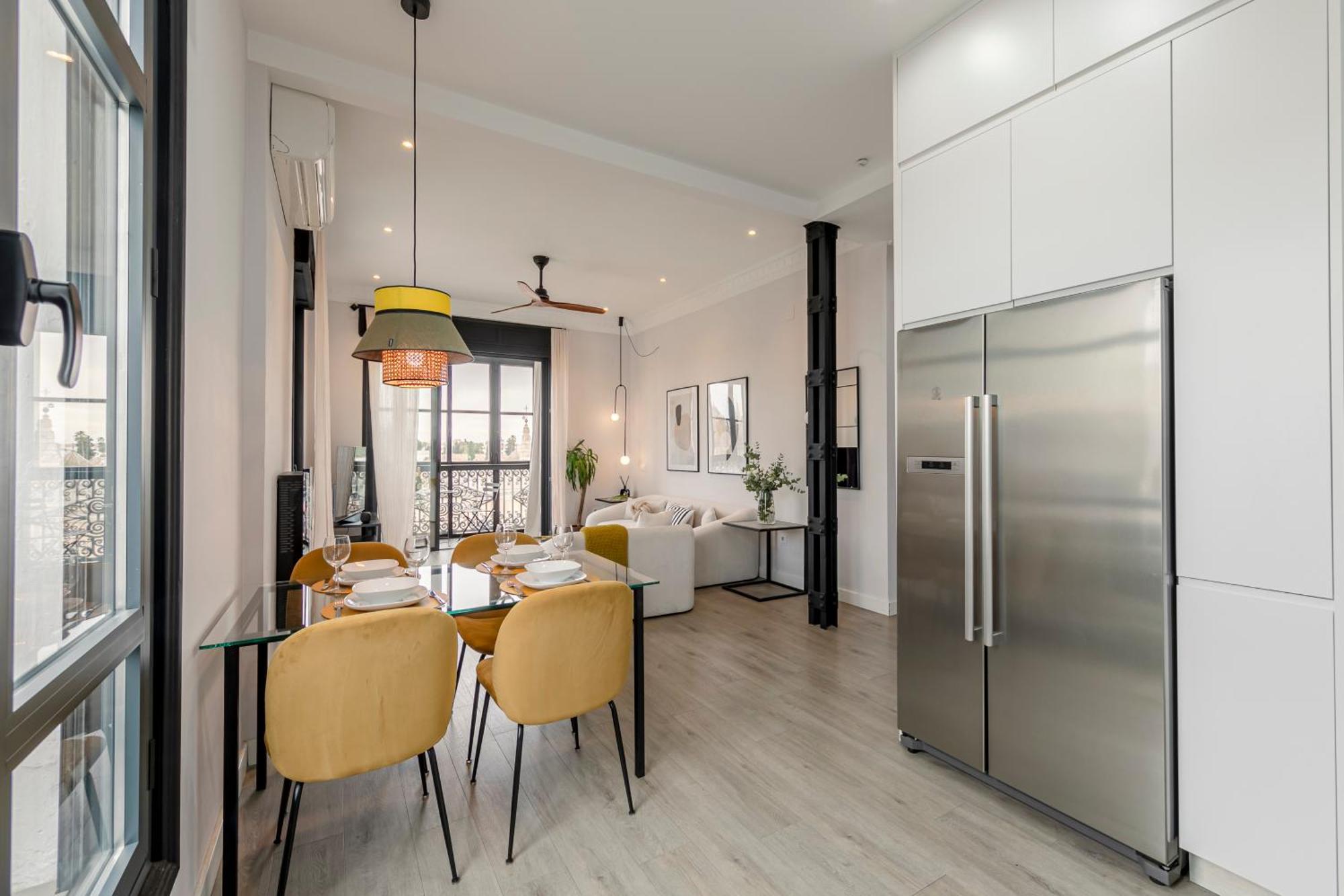 Isg Apartments Modern Atticpool At The Cathedralfree Parking Севилья Экстерьер фото
