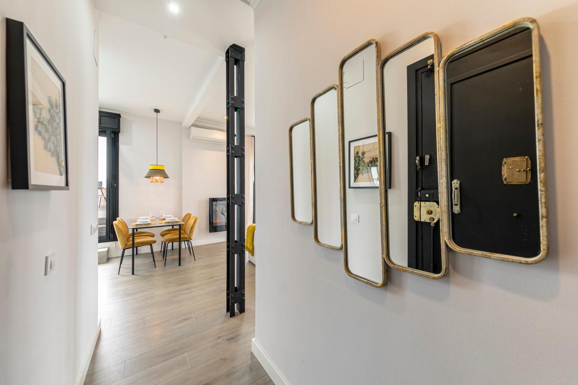 Isg Apartments Modern Atticpool At The Cathedralfree Parking Севилья Экстерьер фото